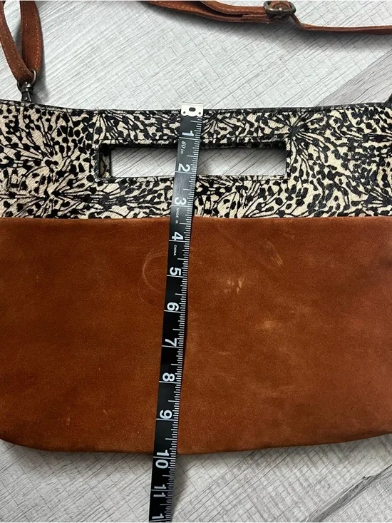 By ANTHROPOLOGIE Tara Textured Clutch Leather Suede Crossbody in Brown - Picture 10 of 14